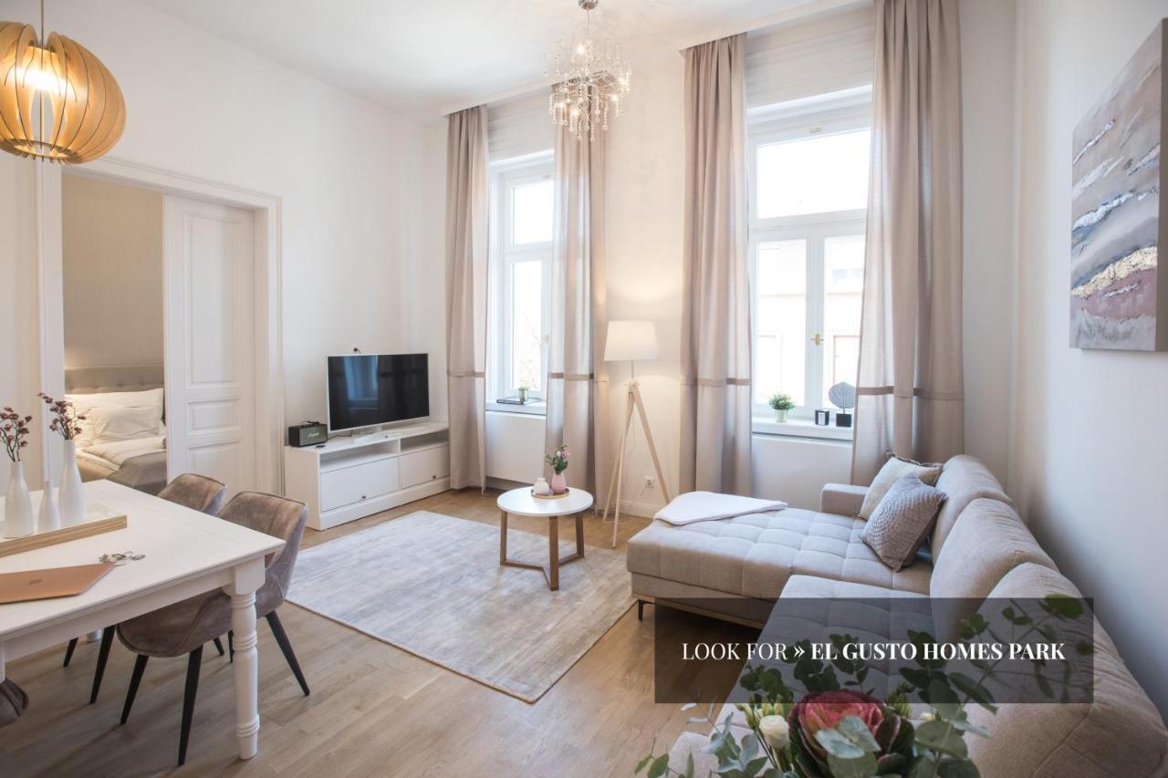 El Gusto Homes Town Sopron Buitenkant foto