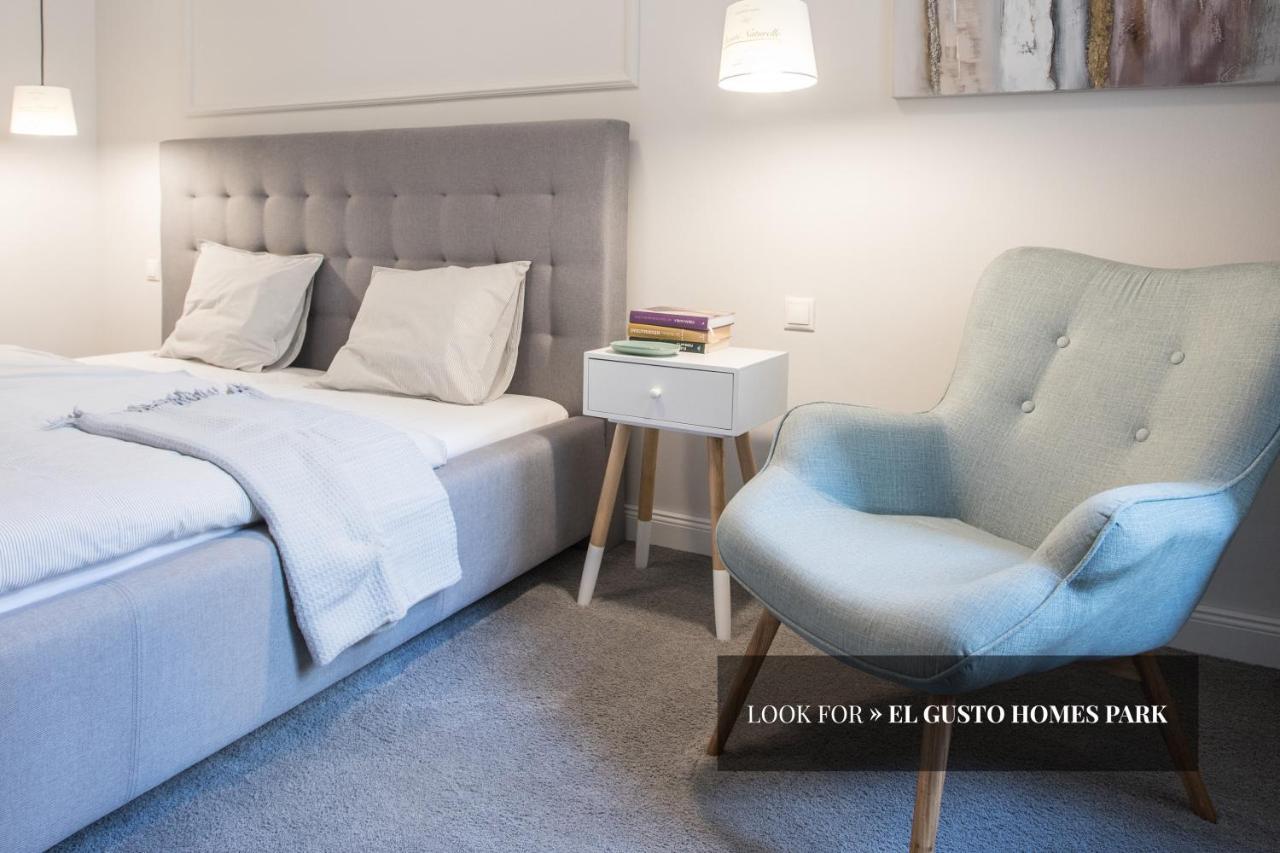 El Gusto Homes Town Sopron Buitenkant foto